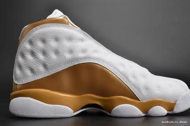 mens 13 white MOMENTS